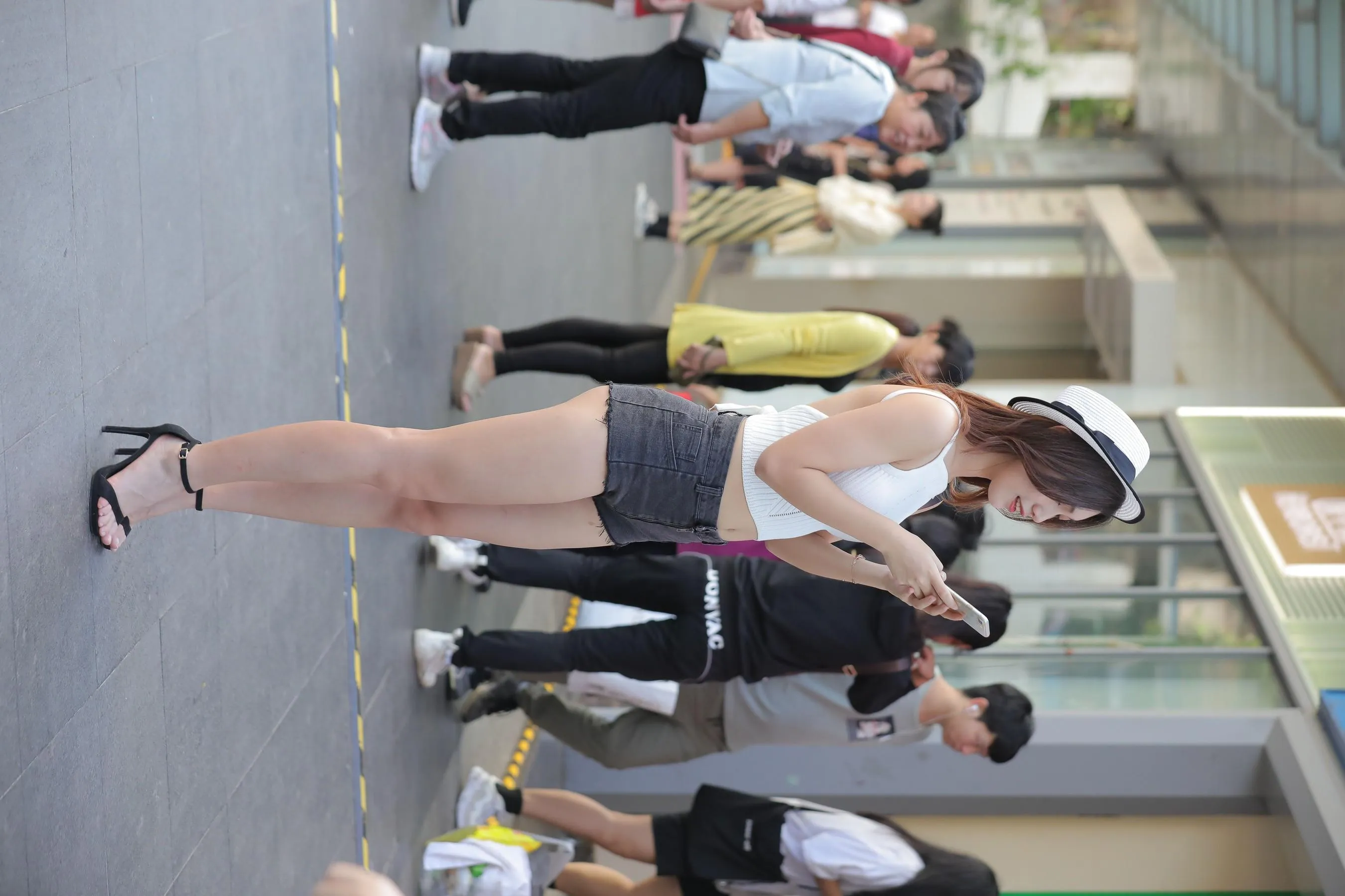 [魔镜街拍] NO.046 凯恩 点亮我的心（上） [274P]插图7